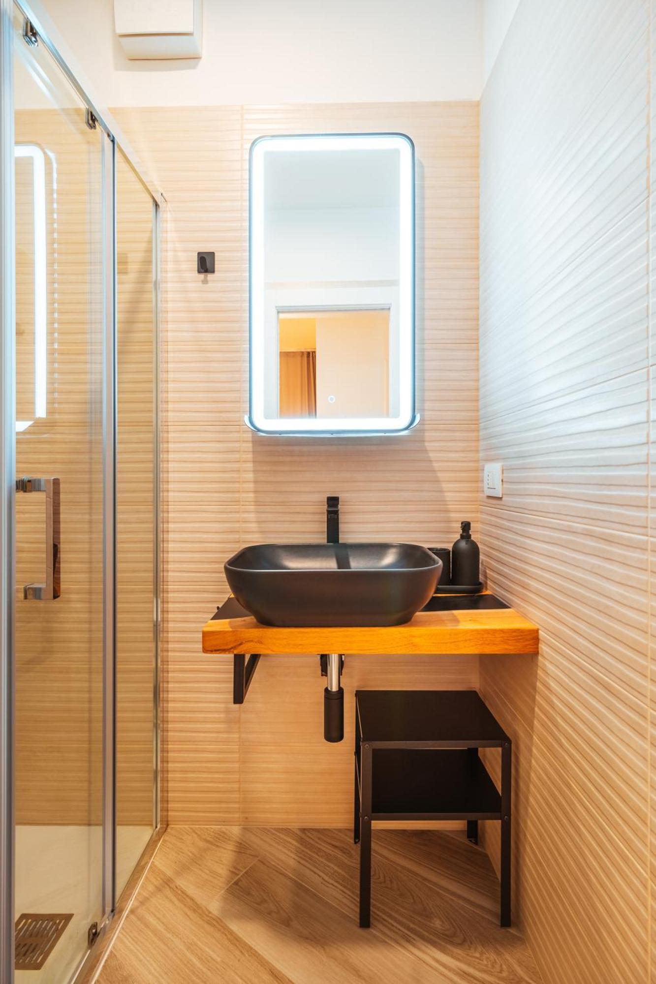 Vl Luxury Apartment - Housea Полиняно а Маре Екстериор снимка